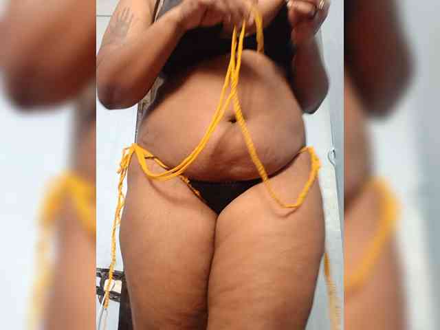 Sweetpussy24 webcam