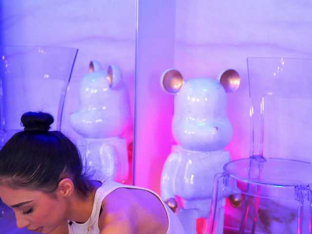 LunaBlis live cam on BongaCams