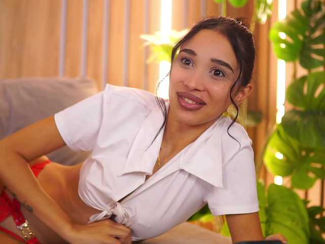 LunaBlis live cam on BongaCams