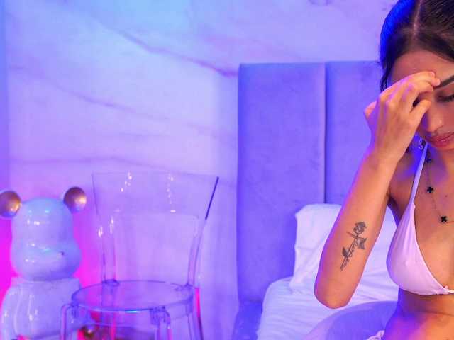 LunaBlis live cam on BongaCams