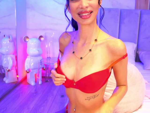 LunaBlis live cam on BongaCams