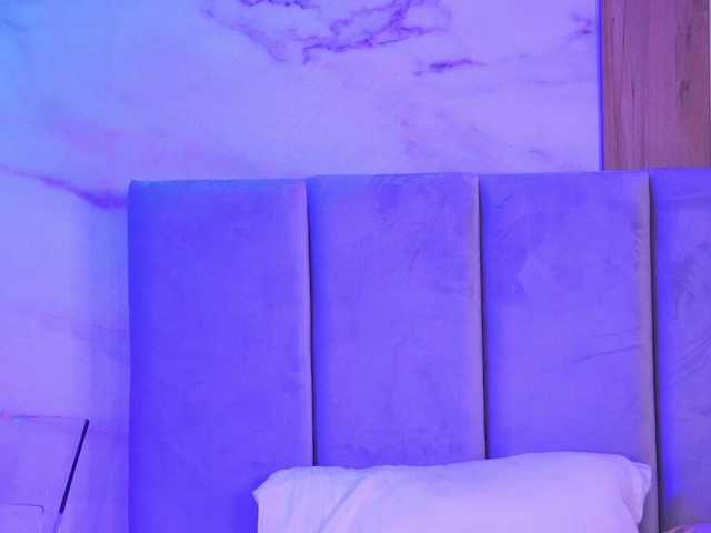 LunaBlis live webcam show