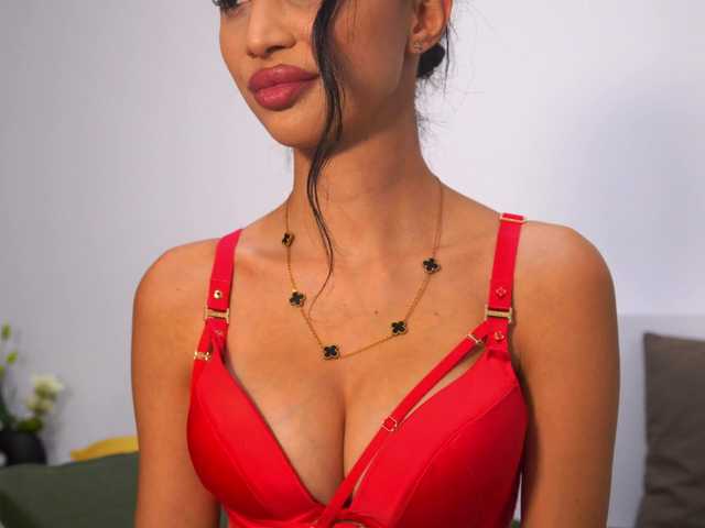 LunaBlis live cam on BongaCams