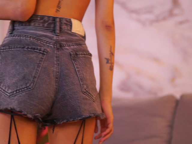LunaBlis live cam on BongaCams