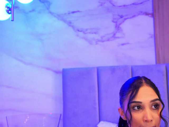 LunaBlis live cam on BongaCams