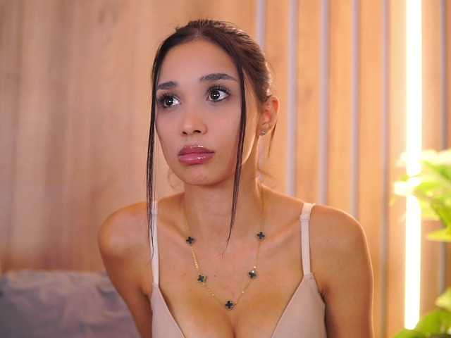 LunaBlis live cam on BongaCams
