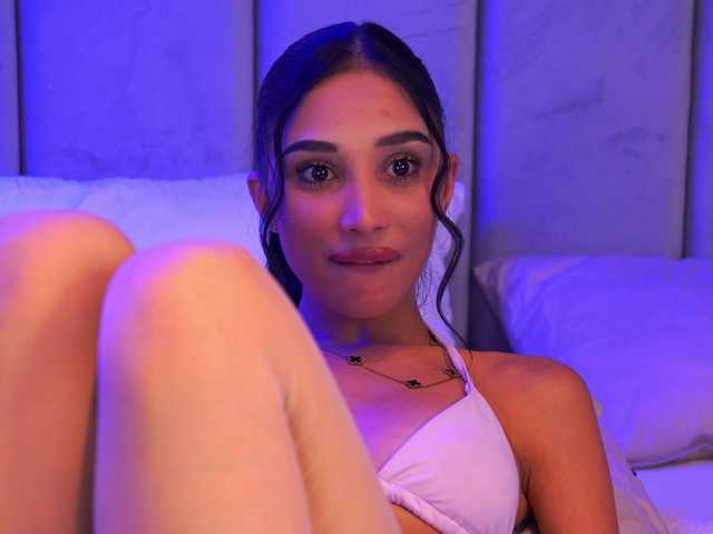 LunaBlis live cam on BongaCams
