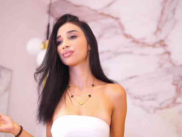 Modella: LunaBlis