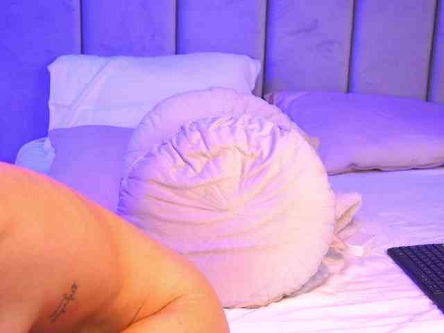 Modella: LunaBlis