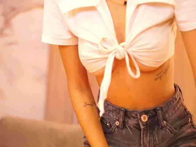 Modella: LunaBlis