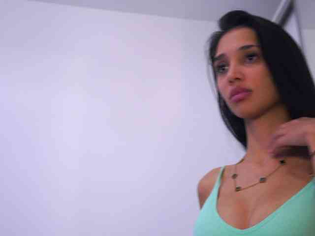 LunaBlis's webcam live show