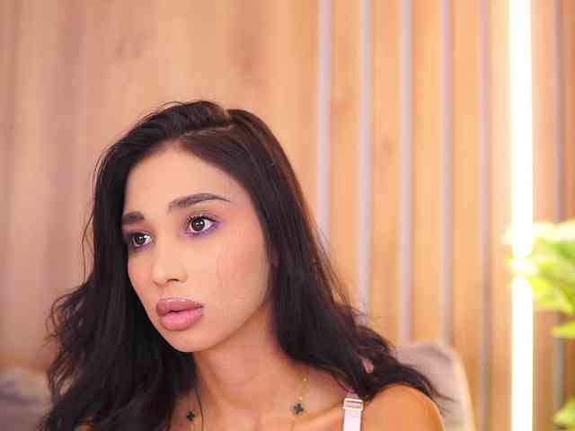 Modella: LunaBlis