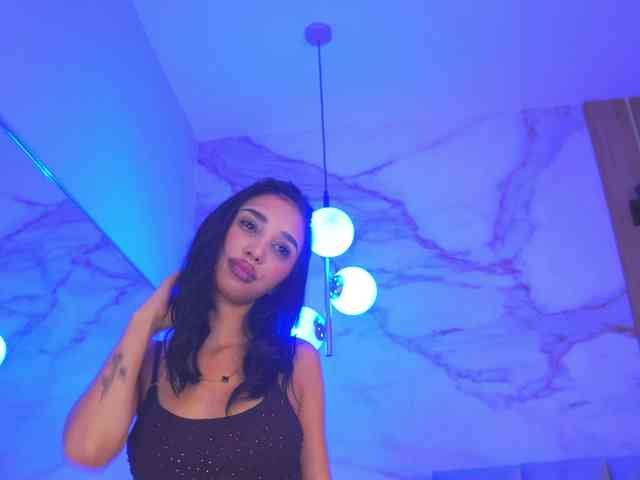 Modella: LunaBlis
