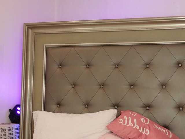 LeilaBie live cam on BongaCams