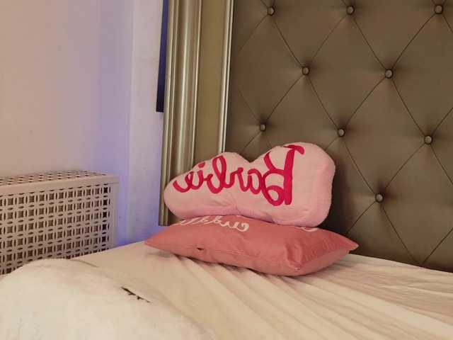 LeilaBie live cam on BongaCams