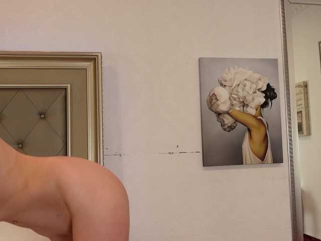 Sex chat gratuit in direct cu LeilaBie pe BongaCams