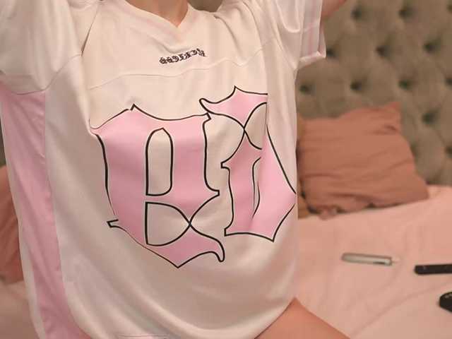 LeilaBie live cam on BongaCams