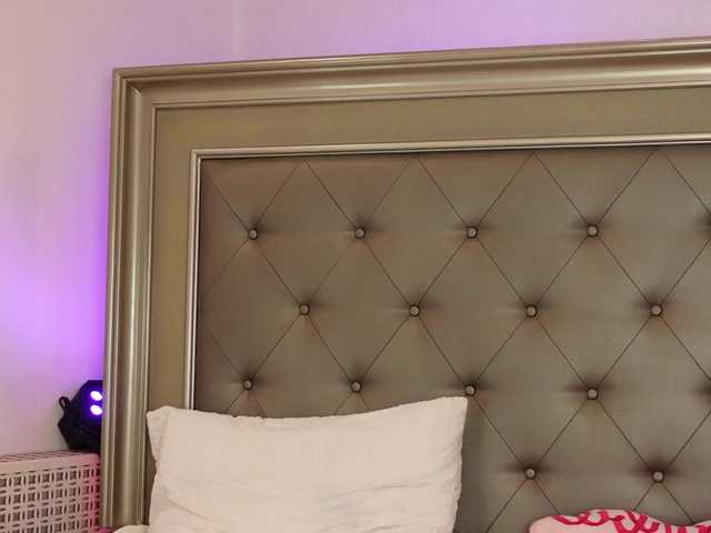 LeilaBie live cam on BongaCams