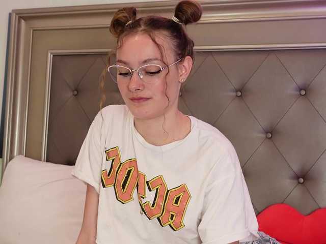 LeilaBie live cam on BongaCams