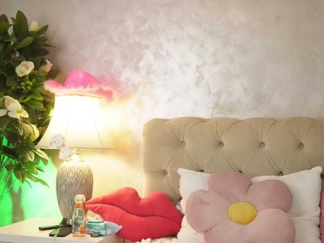 LeilaBie live cam on BongaCams