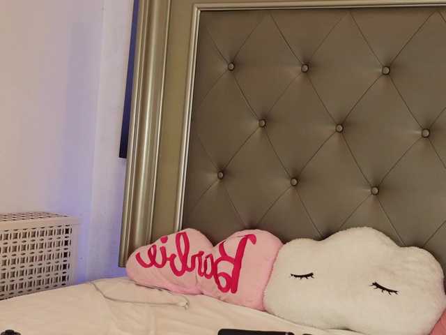 LeilaBie live cam on BongaCams