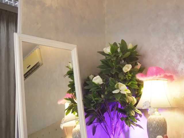 LeilaBie live cam on BongaCams