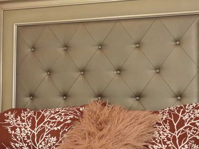 LeilaBie live cam on BongaCams