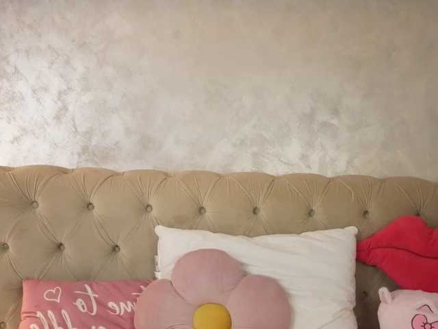 LeilaBie live cam on BongaCams