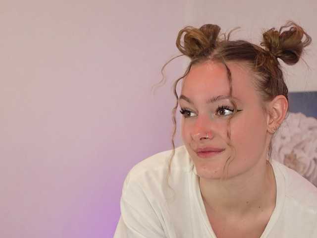 LeilaBie live cam on BongaCams
