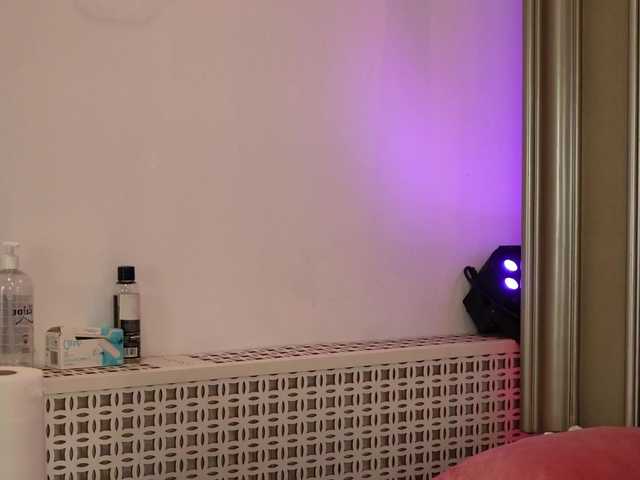 LeilaBie live cam on BongaCams