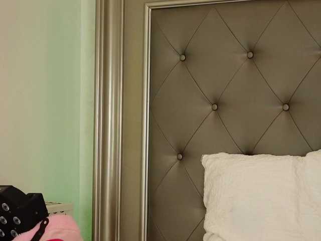 Sex chat gratuit in direct cu LeilaBie pe BongaCams