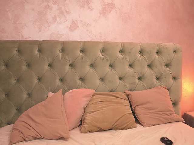 LeilaBie live cam on BongaCams