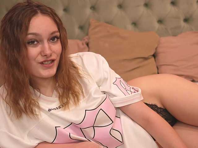 LeilaBie live cam on BongaCams