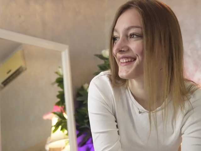 LeilaBie live cam on BongaCams