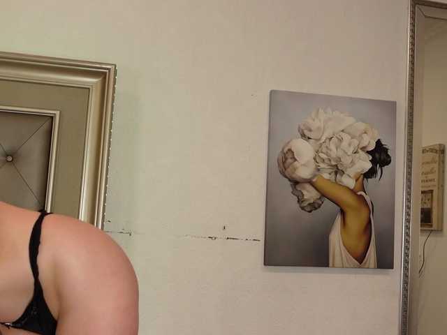 Sex chat gratuit in direct cu LeilaBie pe BongaCams