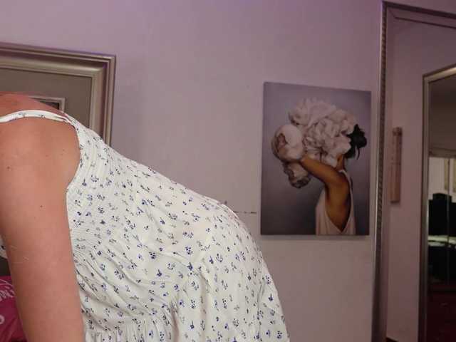 LeilaBie live cam on BongaCams