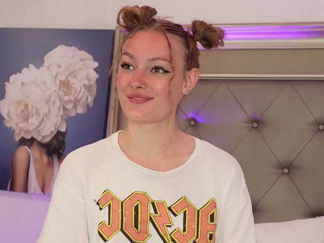 LeilaBie live cam on BongaCams