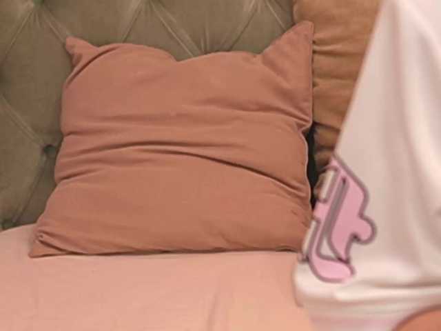 LeilaBie live cam on BongaCams