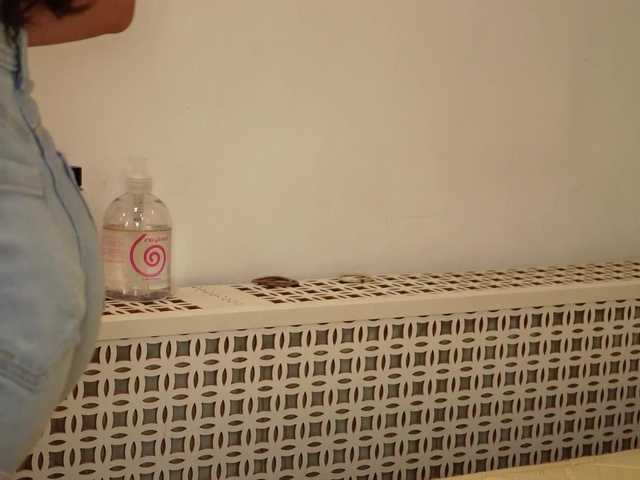 AlexxaOne live cam on BongaCams