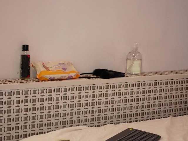 AlexxaOne live cam on BongaCams