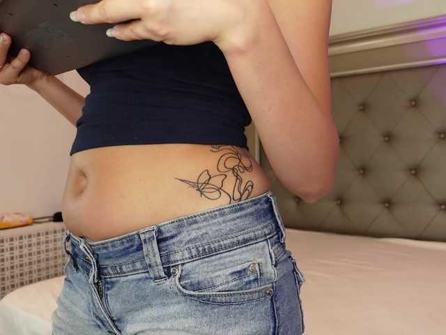 AlexxaOne
