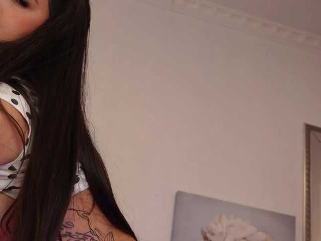 AlexxaOne live cam on BongaCams