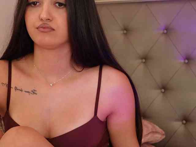 AlexxaOne webcam