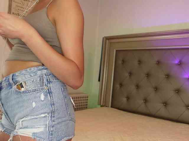 AlexxaOne webcam