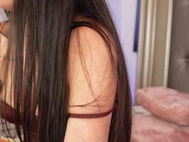 AlexxaOne webcam