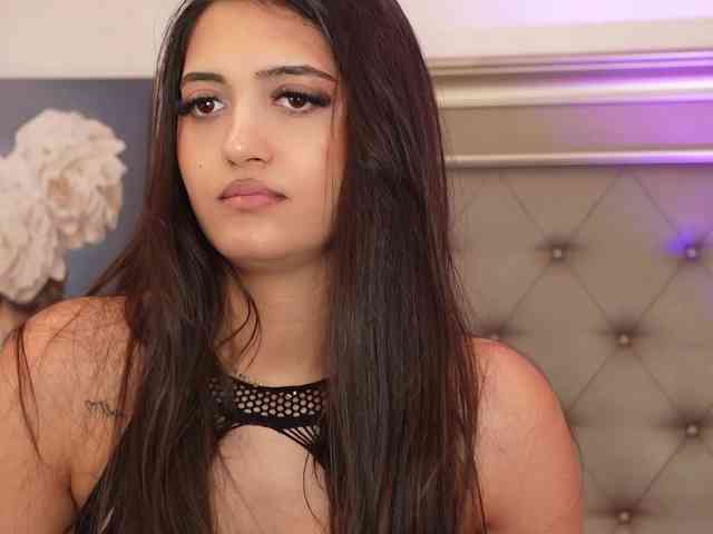 AlexxaOne webcam