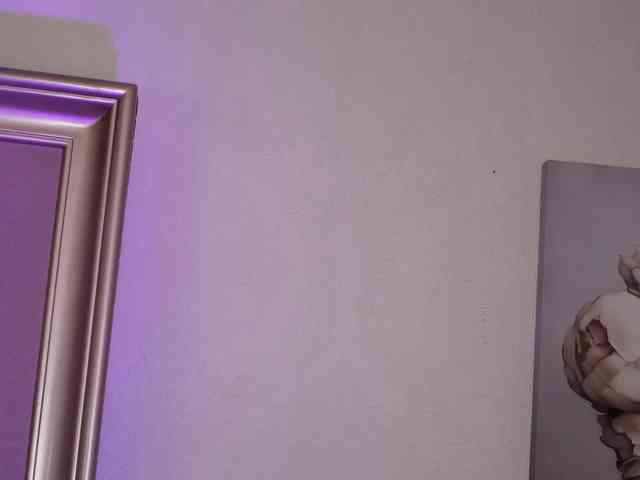 AlexxaOne webcam