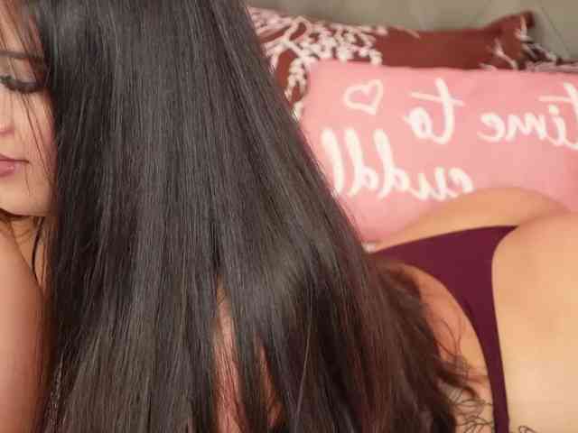 AlexxaOne webcam