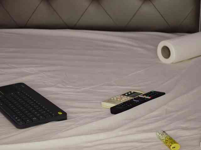 AlexxaOne webcam