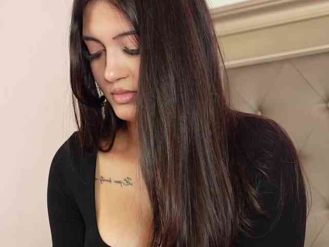 AlexxaOne webcam